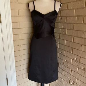 Vintage BCBG Luxe Black Satin Corset Structured Sheath LBD Party Dress sz 2
